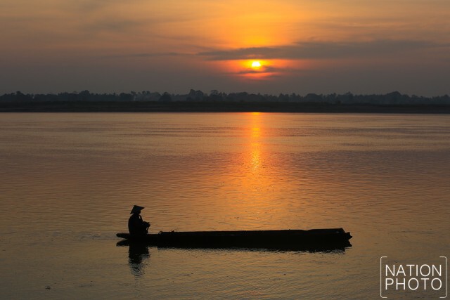 ภาพชุด บรรยากาศยามเช้า "ริมแม่น้ำโขง"