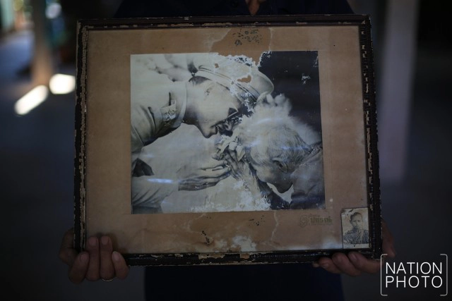 "ภาพถ่ายแห่งความทรงจำของตระกูลจันทนิตย์และคนไทยทุกคน"