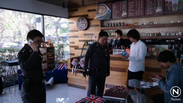 งัดร้านอาหารอดีตผู้จัดการ "ฟิล์ม รัฐภูมิ" ถูกฉกทรัพย์ร่วมแสน คนร้ายโยนเครื่องคิดเงินทิ้งตลาด