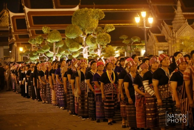 10 ชนเผ่าภาคเหนือ 1,741 คน ร้อยดวงใจเข้าถวายสักการะในหลวงรัชกาลที่ 9