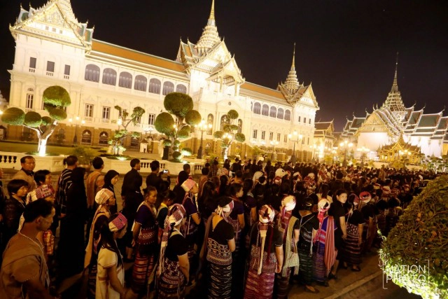 10 ชนเผ่าภาคเหนือ 1,741 คน ร้อยดวงใจเข้าถวายสักการะในหลวงรัชกาลที่ 9