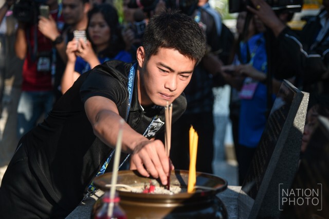 "ทัพช้างศึก" ไหว้ศาลเอาฤกษ์เอาชัย