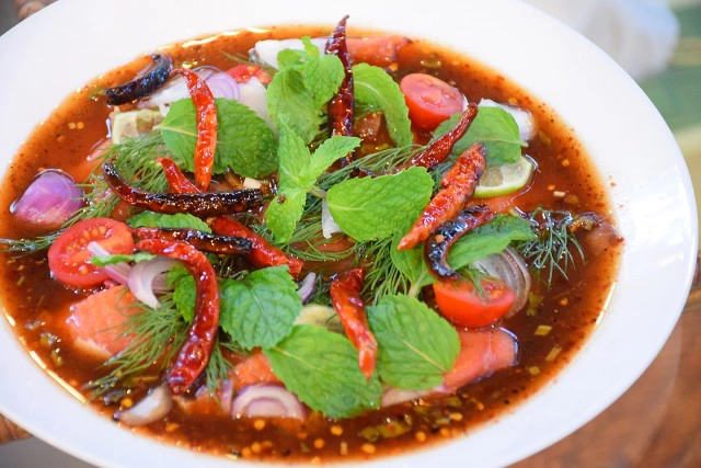 อร่อยปักหมุด : เดอะแอช คาเฟ่ บาย คณิช ร้านอาหารไทยในบรรยากาศสวนสวย รามอินทรา 65