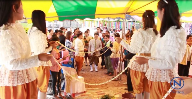 "สาวหล่อ"หอบสินสอดเฉียดล้านแต่ง"สาวเมืองน้ำดำ"หลังคบยาวนาน 12 ปี