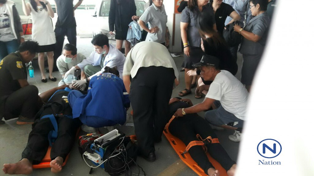 หวิดดับ! หนุ่มสาวนอนในรถรอสมัครงาน
หมดสติ 3 ราย กู้ภัยรุดช่วยนำส่งรพ.