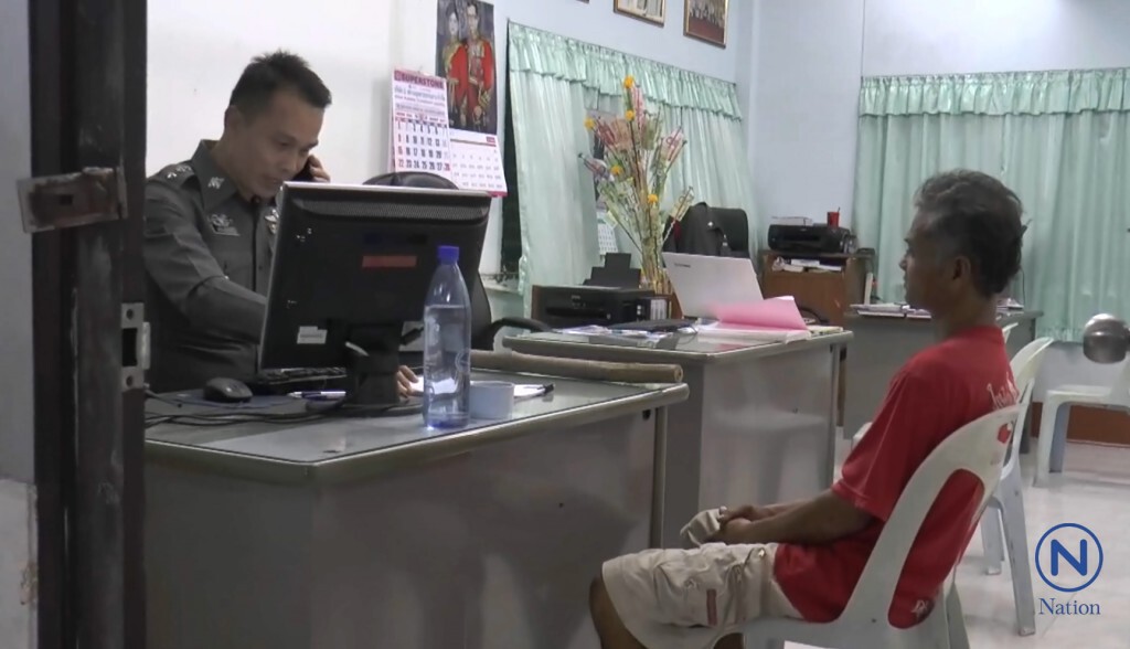 รวบลูกทรพีทำร้ายแม่
จับหลาน5ขวบโขกประตูบ้าน
พบประวัติเคยติดคุก คดีข่มขืนแม่ตัวเอง รวบลูกทรพีทำร้ายแม่
จับหลาน5ขวบโขกประตูบ้าน
พบประวัติเคยติดคุก คดีข่มขืนแม่ตัวเอง