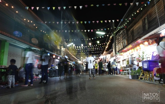 ถนนคนเดินเขมราฐ จ.อุบลราชธานี