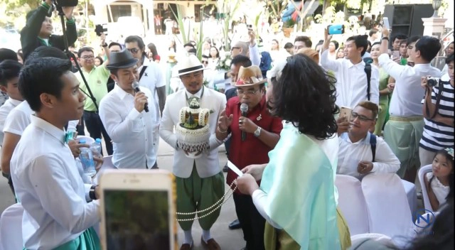 "ตุ๊กกี้-บูบู้"แต่งงานตามประเพณีอีสาน