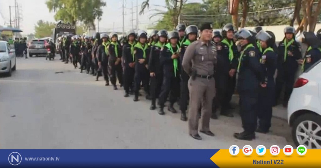 "ตร." ตรึงกำลังรอบวัดพระธรรมกาย! พร้อมรื้อสิ่งปลูกสร้าง