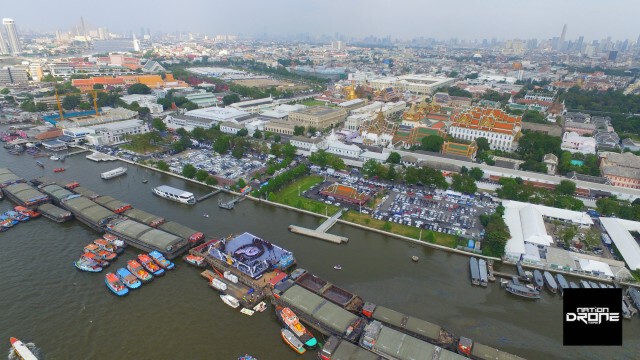 ขบวนเรือน้อมถวายความอาลัยรำลึกในพระมหากรุณาธิคุณ ในหลวง ร.๙