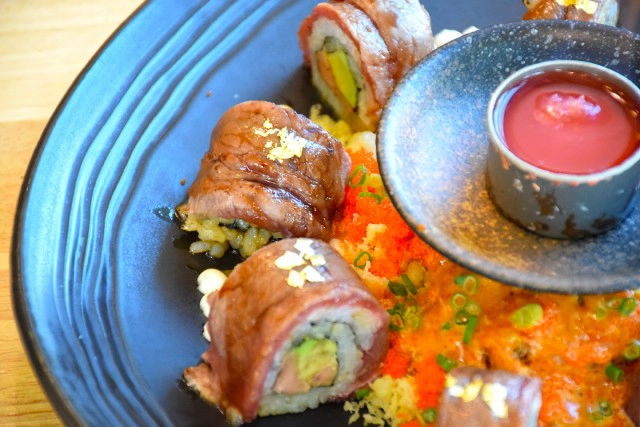 อร่อยปักหมุด : OKAMI SUSHI  Premium buffet A la carte 2 ทำเล พหลโยธิน 43 และ The Crystal SB ราชพฤกษ์