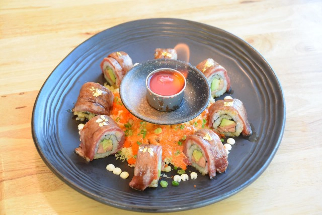 อร่อยปักหมุด : OKAMI SUSHI  Premium buffet A la carte 2 ทำเล พหลโยธิน 43 และ The Crystal SB ราชพฤกษ์