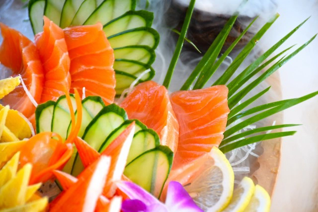 อร่อยปักหมุด : OKAMI SUSHI  Premium buffet A la carte 2 ทำเล พหลโยธิน 43 และ The Crystal SB ราชพฤกษ์