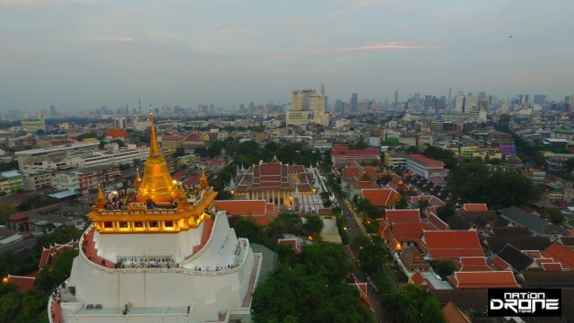มุมสูง : แสงสุดท้ายของปี 59 ที่ภูเขาทอง