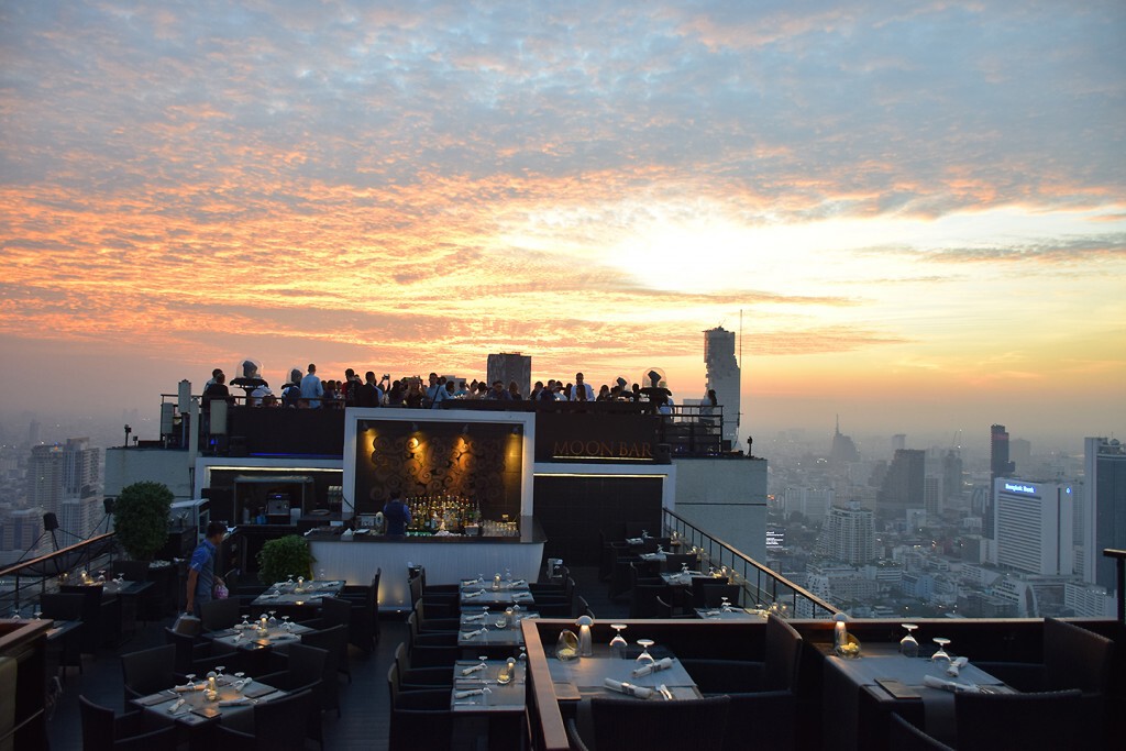 อร่อยปักหมุด : Vertigo & Moonbar ชั้น 61 โรงแรมบันยันทรี สาทร กรุงเทพฯ Rooftop วิวกรุงเทพมุมสูง