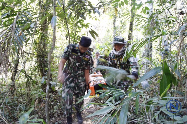นทท.ฝรั่งเศส  เที่ยว"เขาใหญ่"
เห็น"จระเข้"นอนผึ่งแดด ขอเซลฟี่
ลื่นไถล จระเข้งับขา เหวอะ!