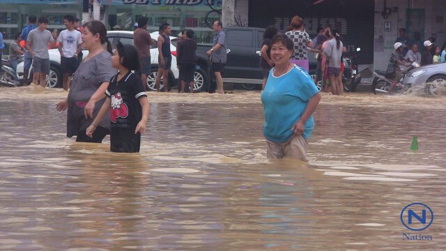สถานการณ์น้ำในชุมชนเก่าแก่ตลาดทุ่งลุงยังน่าห่วง