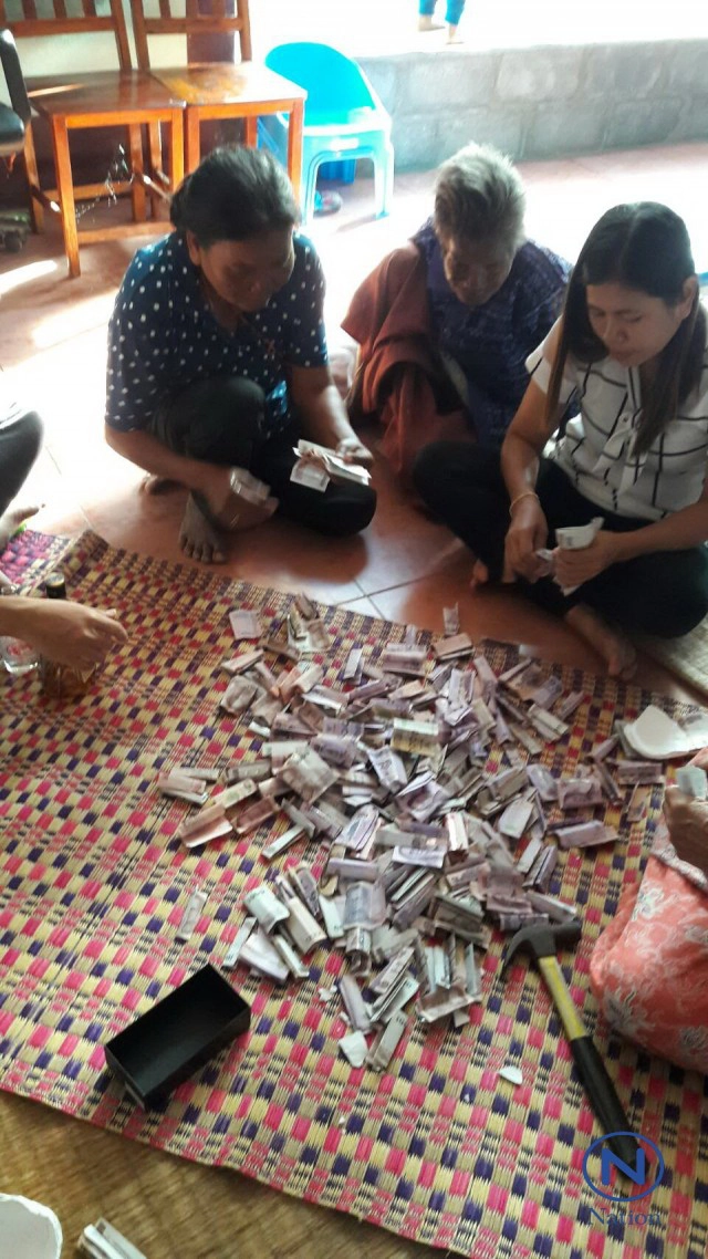 หนุ่มลูกกตัญญูเปิดใจ
ออมเงินในกระปุกออมสินร่วม 4 แสน
ให้เป็นของขวัญปีใหม่พ่อแม่