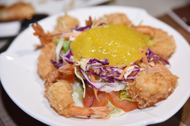 อร่อยปักหมุด : "TIME & TALES ตำรับวิเศษไก่ย่าง" ในบรรยากาศร่วมสมัย ริมเจ้าพระยา ใกล้แยกศรีย่าน