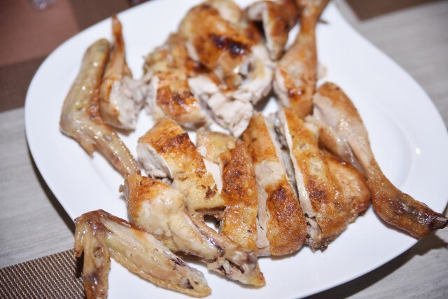 อร่อยปักหมุด : "TIME & TALES ตำรับวิเศษไก่ย่าง" ในบรรยากาศร่วมสมัย ริมเจ้าพระยา ใกล้แยกศรีย่าน