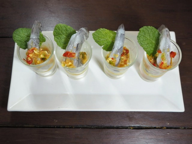 Shrimp Issue หลากหลายเมนูกุ้ง สดจากมหาชัย