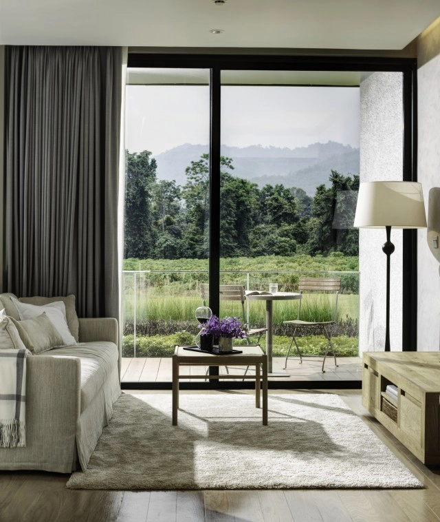 Chic-in : ชมคอนโด วิลล่า โครงการ "อากาศ" เขาใหญ่ วิวภูเขาแบบพานอราม่า ชิมอาหาร ร้าน DEAN & DELUCA