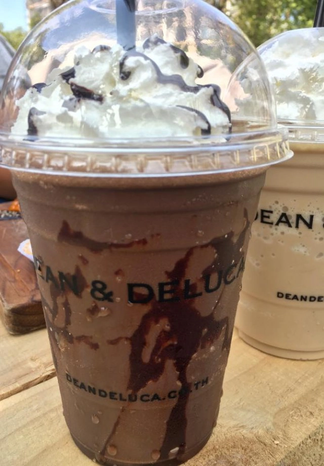 Chic-in : ชมคอนโด วิลล่า โครงการ "อากาศ" เขาใหญ่ วิวภูเขาแบบพานอราม่า ชิมอาหาร ร้าน DEAN & DELUCA