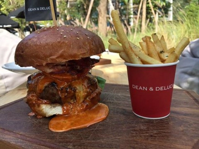 Chic-in : ชมคอนโด วิลล่า โครงการ "อากาศ" เขาใหญ่ วิวภูเขาแบบพานอราม่า ชิมอาหาร ร้าน DEAN & DELUCA