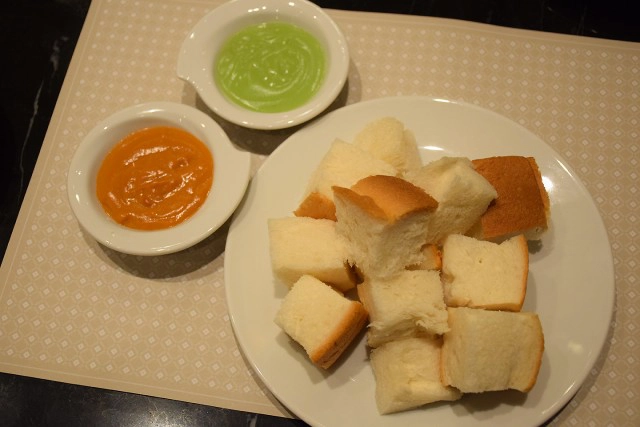 บุฟเฟ่ต์ข้าวต้มโต้รุ่ง "BlueSpice Dinning Room @ Grande Centre Point Sukhumvit 55 Hotel"