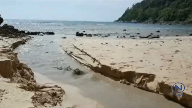 ชาวบ้านร้องสื่อ
โรงแรมภูเก็ต ปล่อยน้ำโคลนลงทะเล