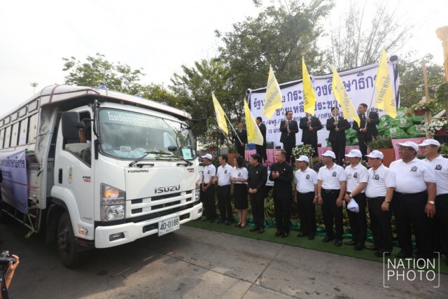 นายกฯ ปล่อยคาราวานช่วยเหลือผู้ประสบอุทกภัยภาคใต้