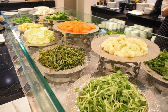 บุฟเฟ่ต์ข้าวต้มโต้รุ่ง "BlueSpice Dinning Room @ Grande Centre Point Sukhumvit 55 Hotel"