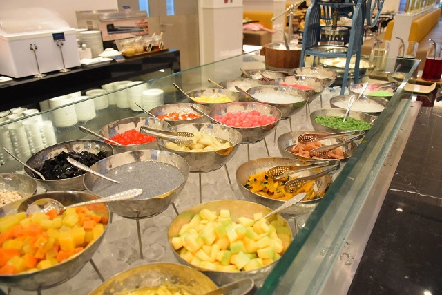 บุฟเฟ่ต์ข้าวต้มโต้รุ่ง "BlueSpice Dinning Room @ Grande Centre Point Sukhumvit 55 Hotel"