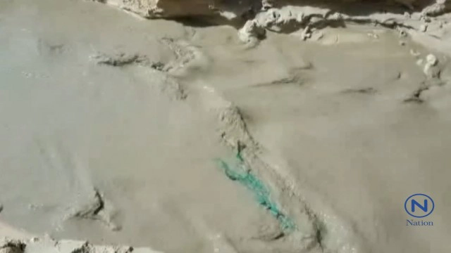 ชาวบ้านร้องสื่อ
โรงแรมภูเก็ต ปล่อยน้ำโคลนลงทะเล