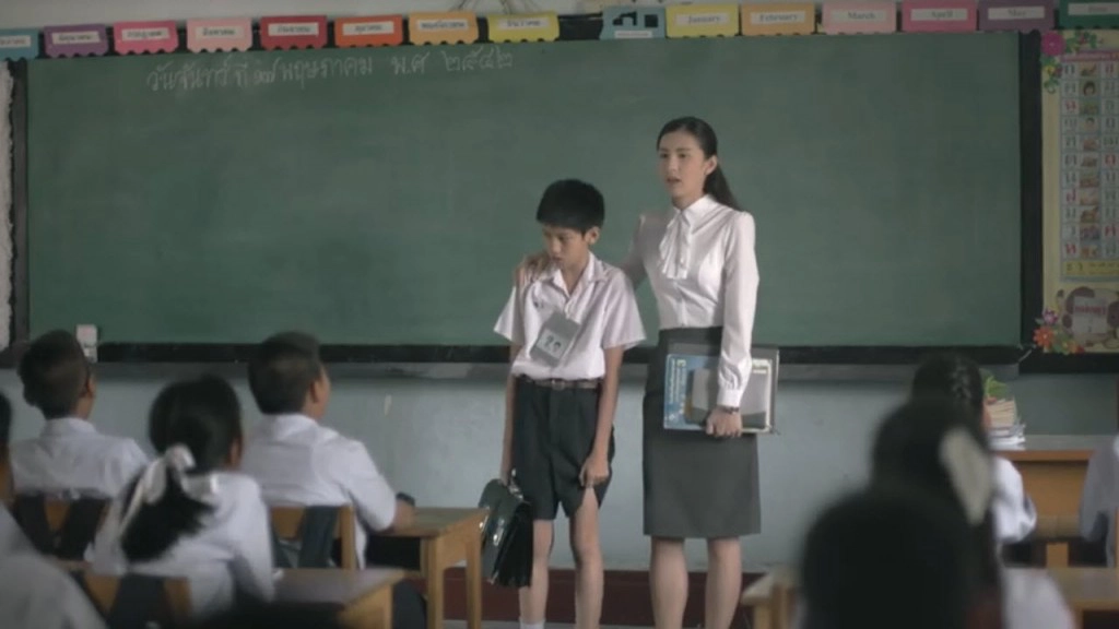 เซเว่นอีเลฟเว่นชวนคนไทยร่วมรำลึกถึงพระคุณครู