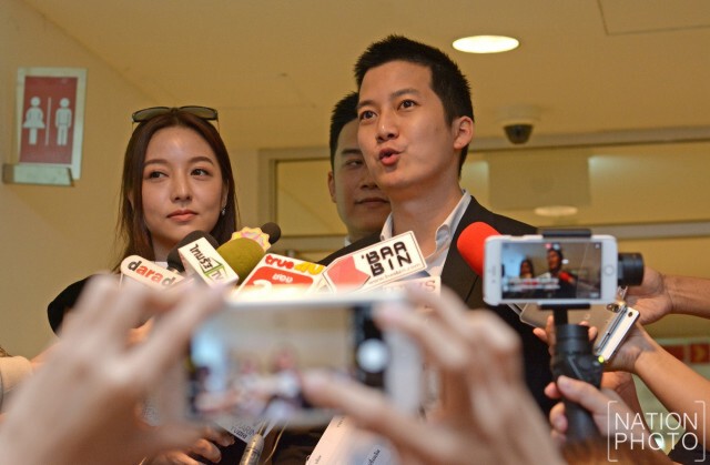 "เชน-ธนา"พร้อมแฟนสาว ร้องปอท.ถูกแอบอ้างเฟสบุ้ค ยันเอาเรื่องให้ถึงที่สุด-ไม่ยอมความ