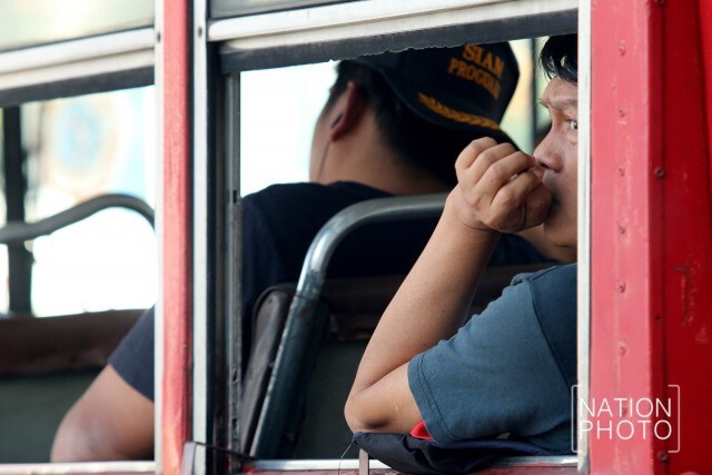 การจราจรบริเวณแยกรัชโยธินหนาแน่น หลังปรับวิธีเดินรถแบบ "วงเวียน"