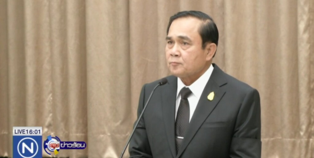 นายกฯ เร่งช่วยน้ำท่วม พร้อมวางแผนแก้ปัญหาระยะยาว นายกฯ เร่งช่วยน้ำท่วม พร้อมวางแผนแก้ปัญหาระยะยาว