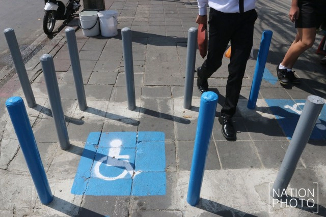 "S-GUARD"นวัตกรรมใหม่ กั้นมอเตอร์ไซค์วิ่งบนทางเท้า