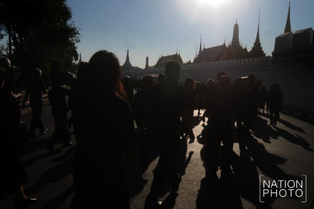พสกนิกรเข้าสักการะพระบรมศพ 27 ม.ค. 60