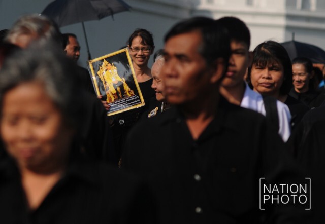 พสกนิกรเข้าสักการะพระบรมศพ 29 ม.ค. 60