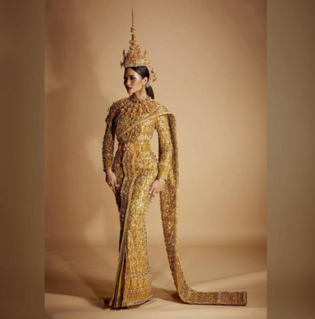 รวมพลังไทย ส่งใจเชียร์
"น้ำตาล-ชลิตา" คว้ามงกุฎ Miss Universe