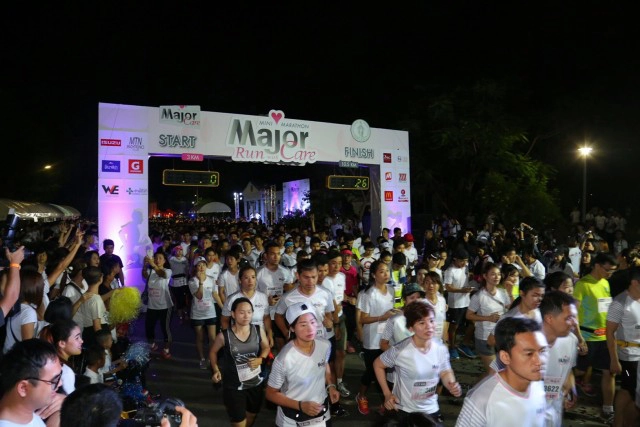 เดิน-วิ่งการกุศล "Major Care Mini Marathon 2017 Run with Care"