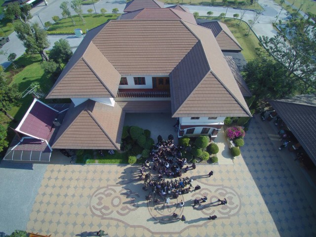 DSI-ทหาร ลุยเจ้าพ่ออุทัยธานี! ยึดทรัพย์แก๊งปล่อยเงินกู้ ยึดอภิมหาคฤหาสน์ 400 ล้าน