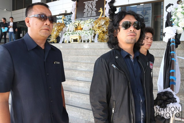 "เสก โลโซ "ขึ้นศาลแถลงกิจกรรมบำเพ็ญประโยชน์