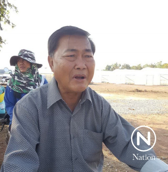 พีระพงษ์ เฮงสวัสดิ์ อดีต ส.ส.บุรีรัมย์
หันหลังการเมือง มาปลูกเมล่อน
ฟันรายได้ปีละหลายล้าน