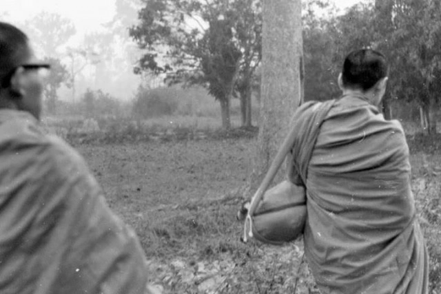 เปิดภาพประวัติศาสตร์..
สมเด็จพระสังฆราช องค์ที่ ๒๐ สมัยเป็นพระหนุ่ม โดย ม.ล.ชัยนิมิตร นวรัตน