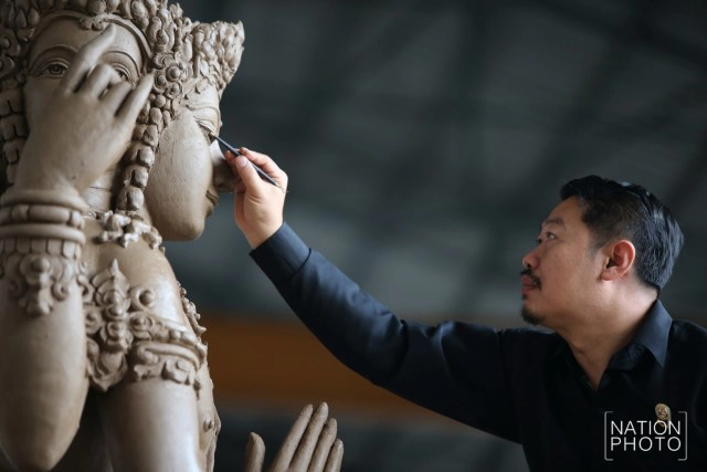 เปิดความคืบหน้า "ประติมากรรม" ตกแต่งพระเมรุมาศ