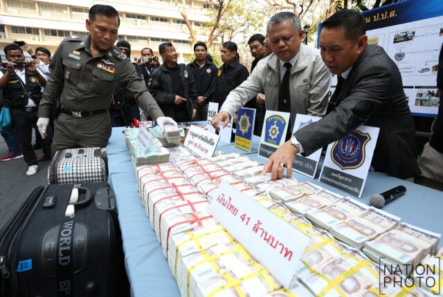 ปปส. แถลงยึดทรัพย์ "อุสมาน-ไซซะนะ"
ผู้ต้องหาเครือข่ายค้ายาเสพติดรายใหญ่  68 ล้านบาท
