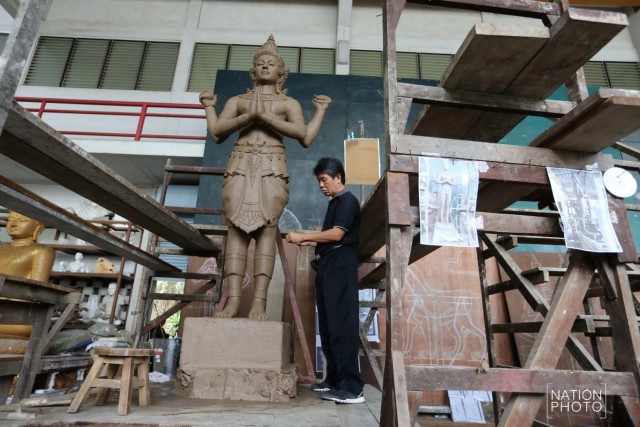 เปิดความคืบหน้า "ประติมากรรม" ตกแต่งพระเมรุมาศ